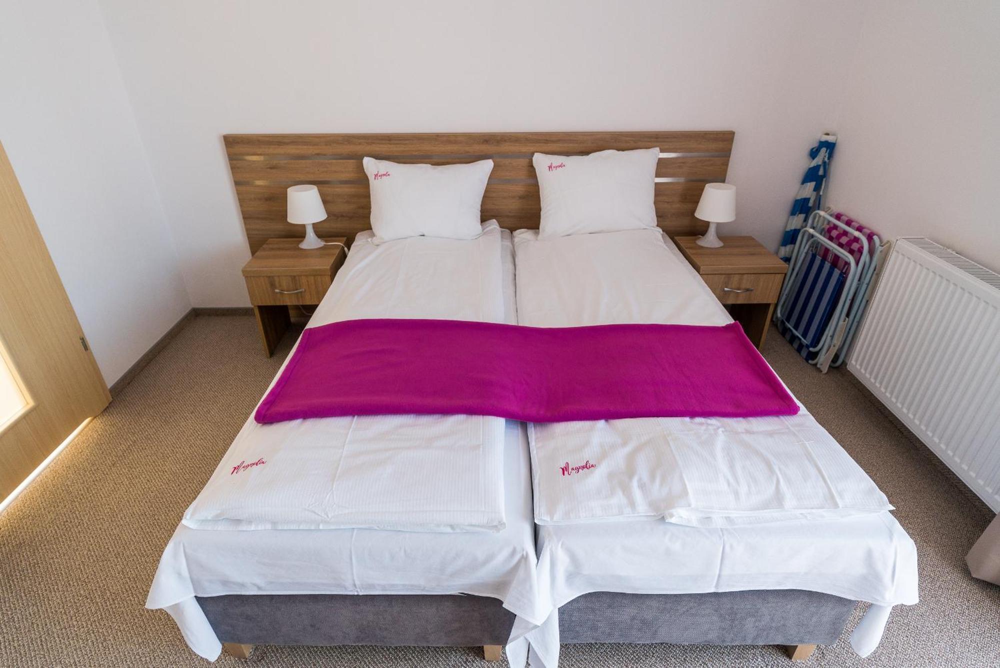 Magnolia Pokoje I Apartamenty דאובקי מראה חיצוני תמונה